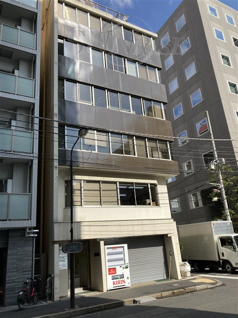 神田 徒歩5分 構造:鉄骨鉄筋コンクリート造