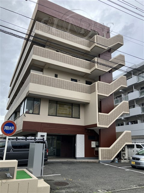 本厚木 徒歩10分 構造:鉄筋コンクリート造