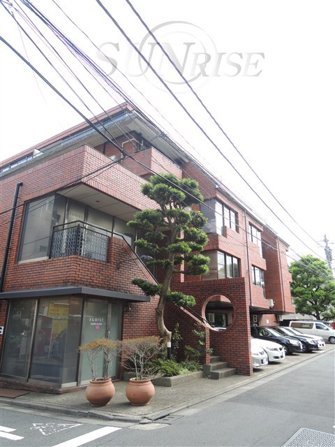 千駄ヶ谷 徒歩3分 構造:鉄筋コンクリート造